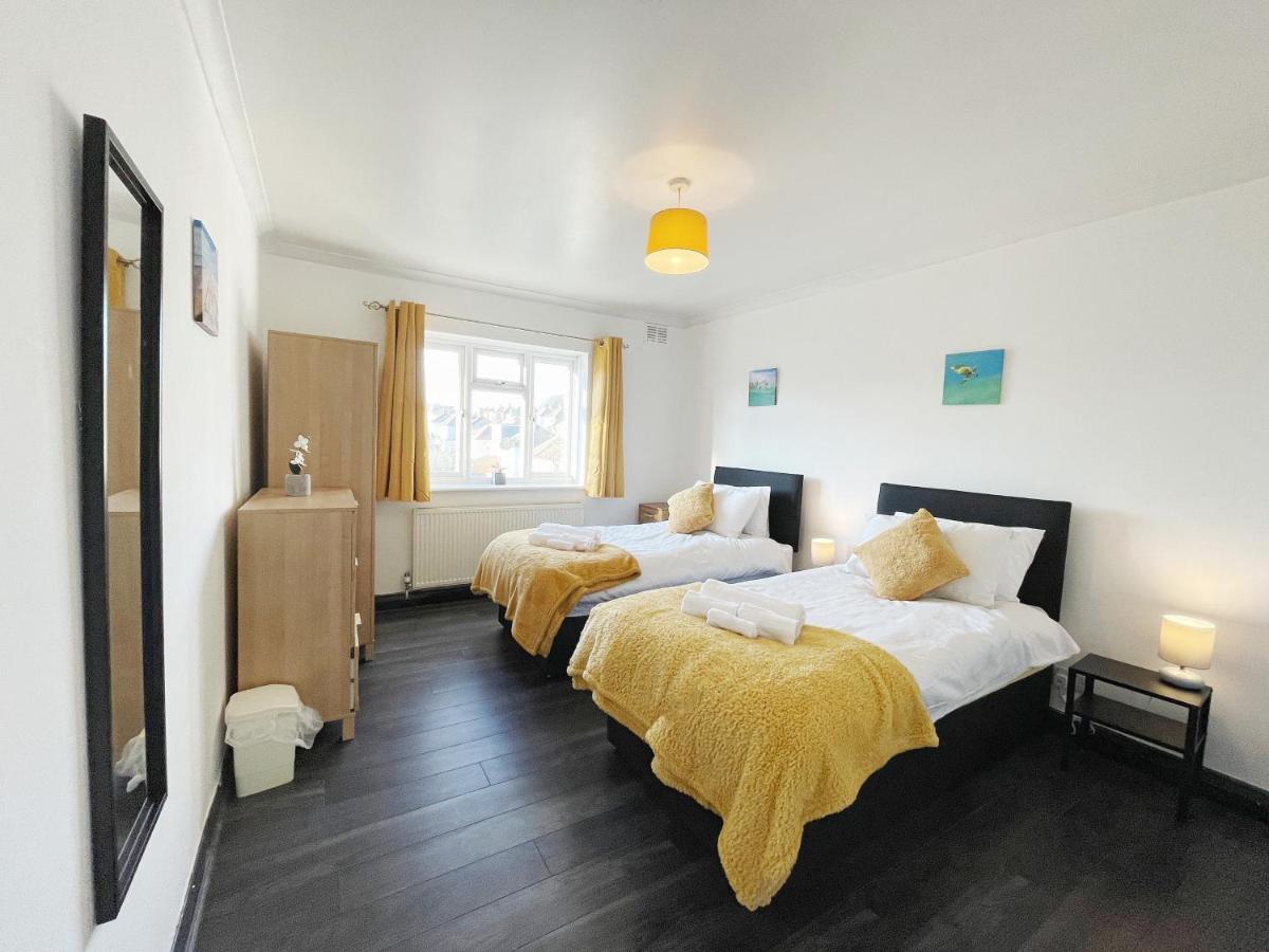 3 Bed Duplex Flat, Free Wifi & Netflix, Ideal For Contractors Διαμέρισμα Γκρέιβσεντ Εξωτερικό φωτογραφία